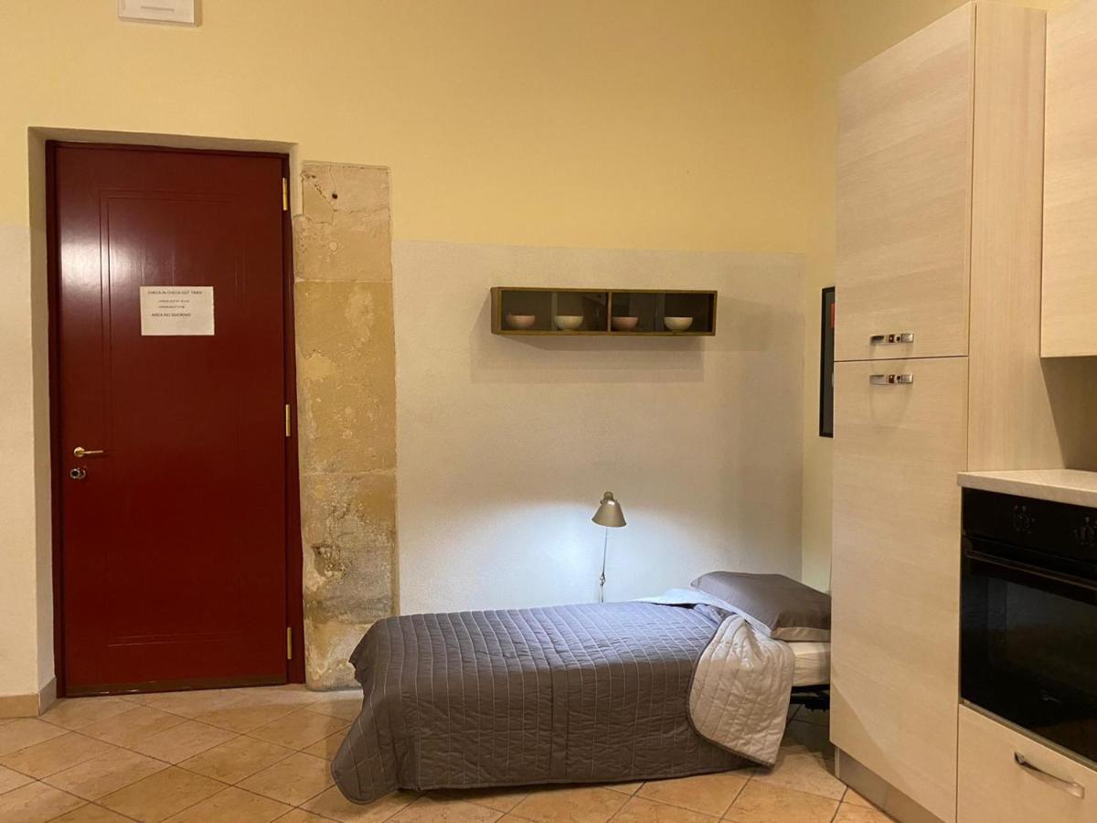 Casa Charleston In Palazzo Nobiliare Al Duomo Lägenhet Padua Exteriör bild