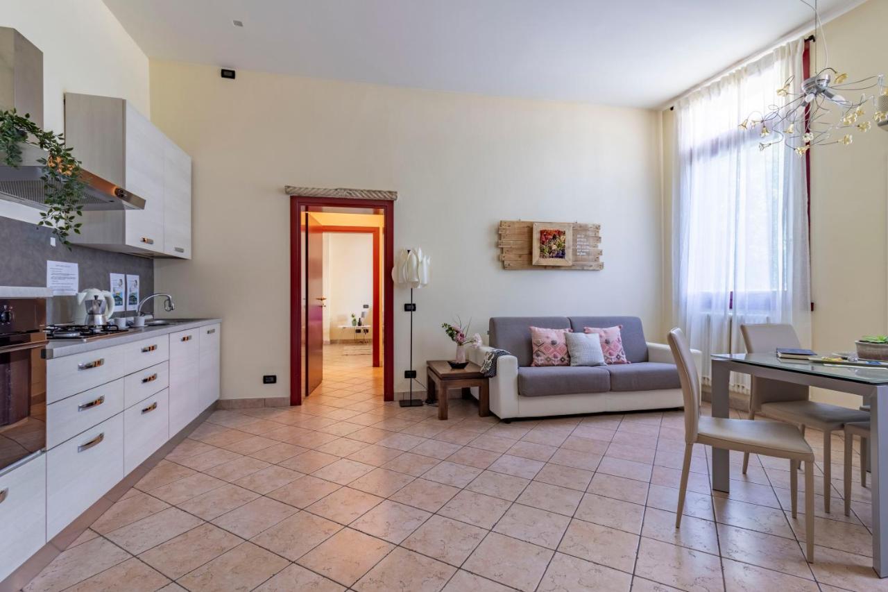 Casa Charleston In Palazzo Nobiliare Al Duomo Lägenhet Padua Exteriör bild
